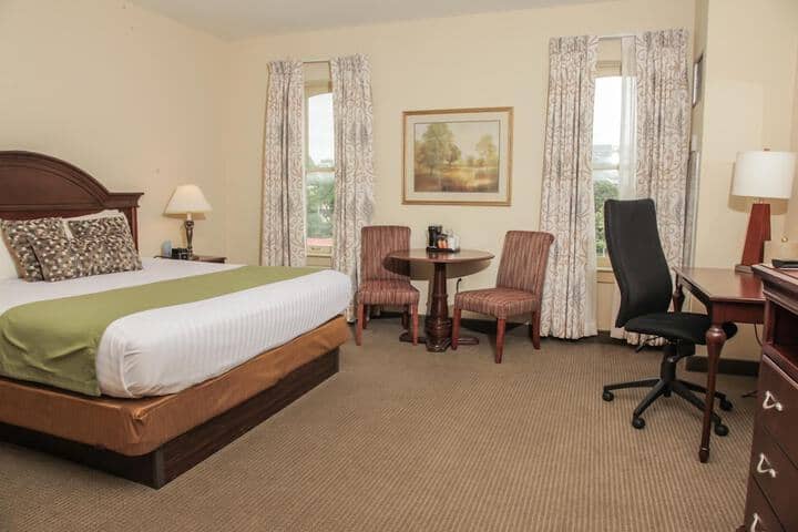 Room 12 of 35